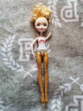 Ever After High Doll Apple White Ballet Blonde Fashion Doll